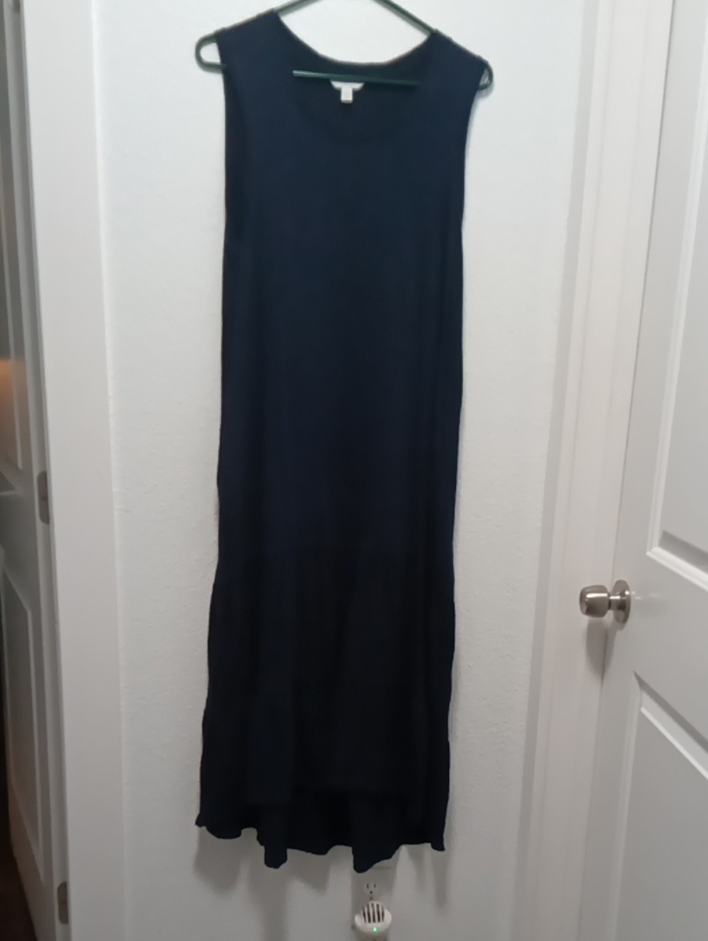 Sleeveless Navy Maxi Skirt